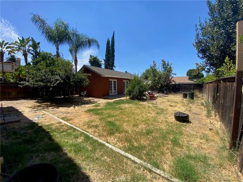 A home in Reseda