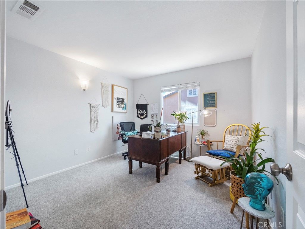 listing image 130728120349998122832
