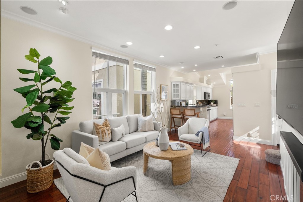 700 Lido Park Drive 13