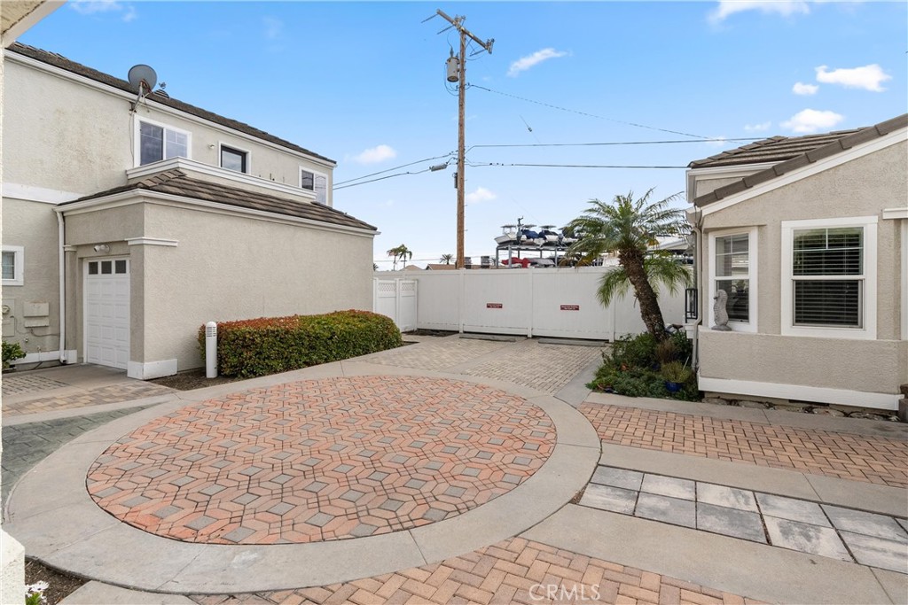 700 Lido Park Drive 13
