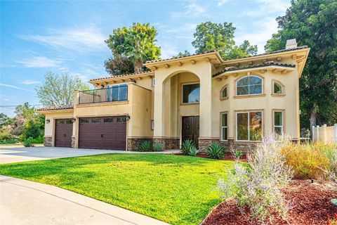 A home in Covina