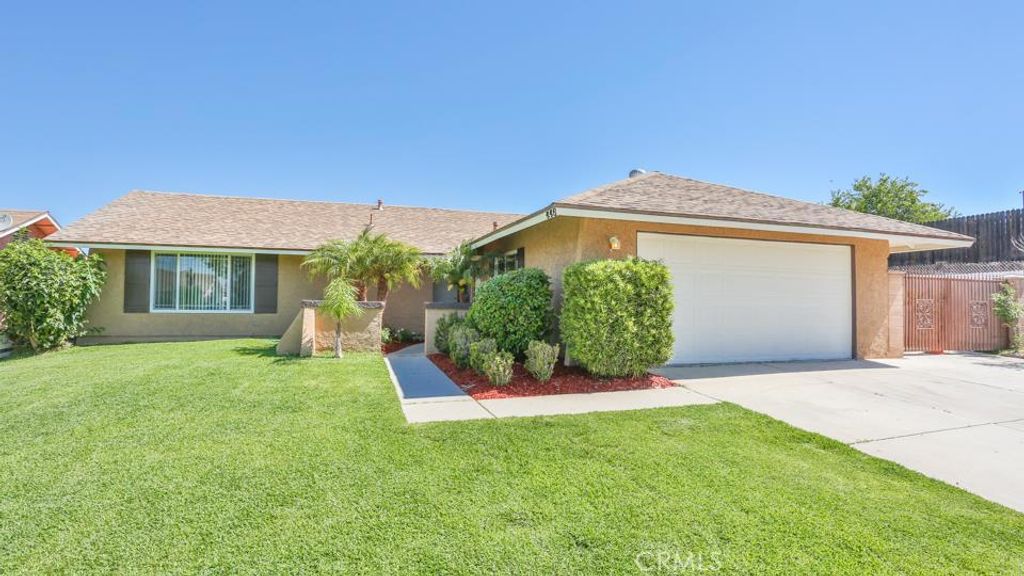 listing image 130724002092900196588