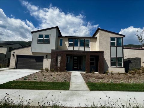 15994 Conservatory Drive Fontana CA 92336