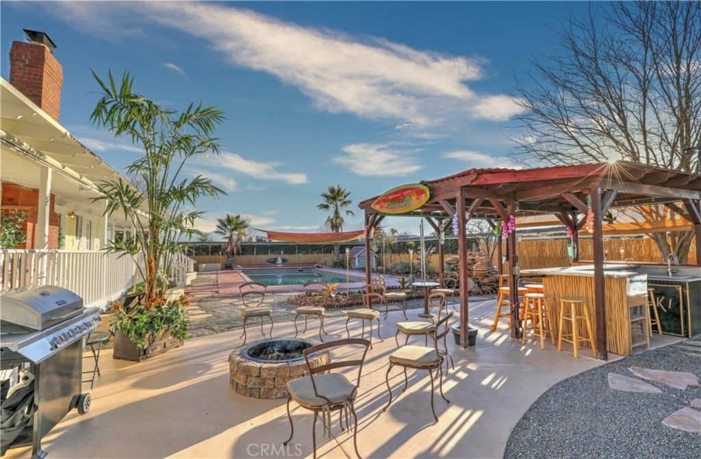 listing image 130721917565897424126