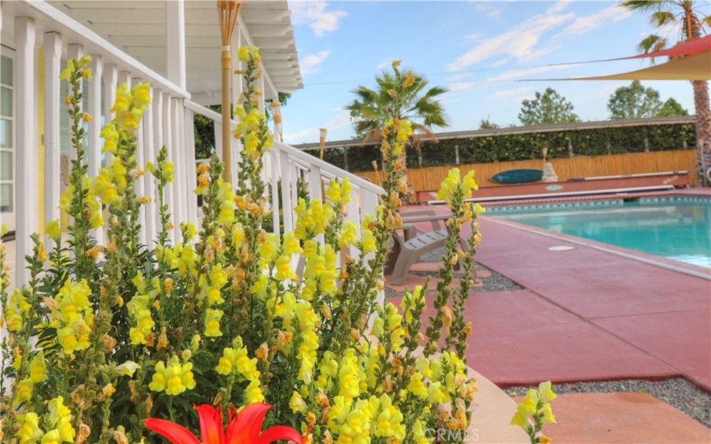 listing image 130729988536197079301