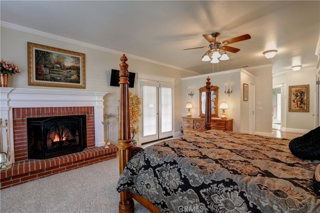 listing image 130721429291147875633