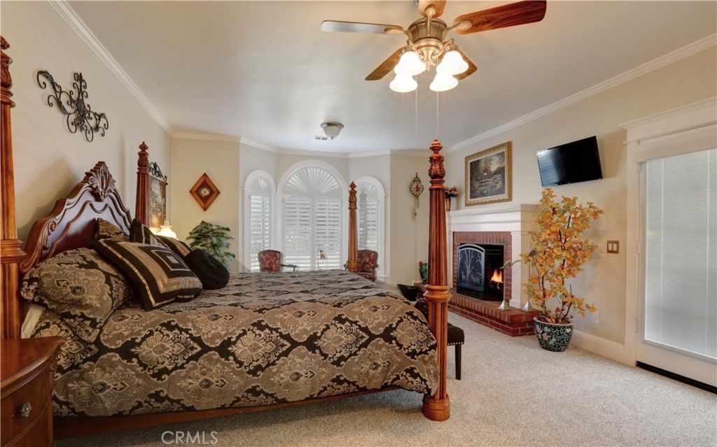 listing image 130725269701103593899