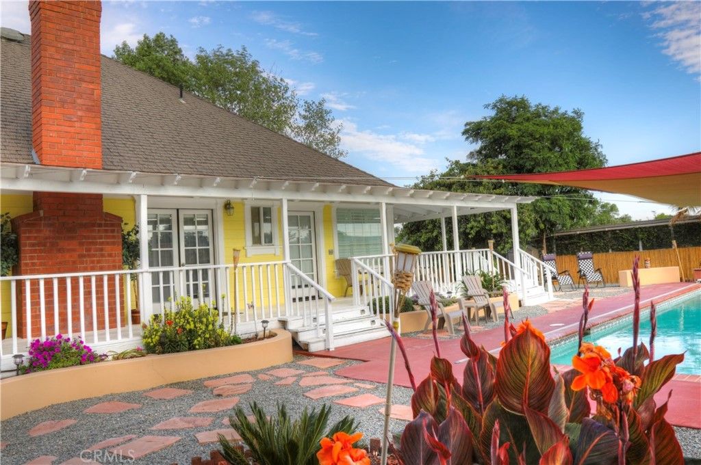 listing image 130725322032942704966