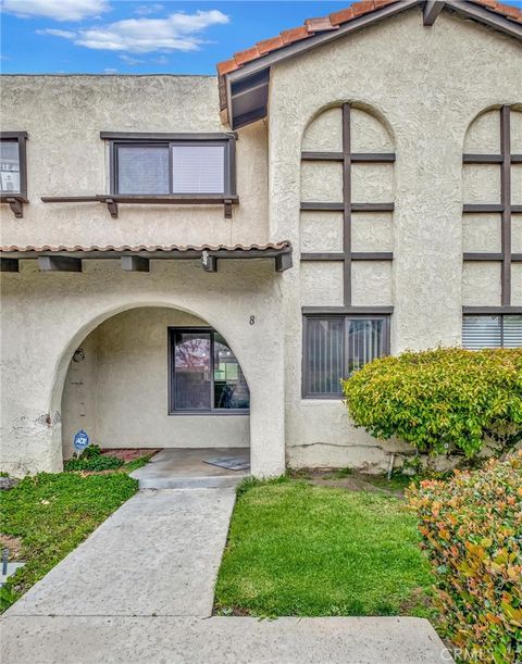 A home in Santa Fe Springs