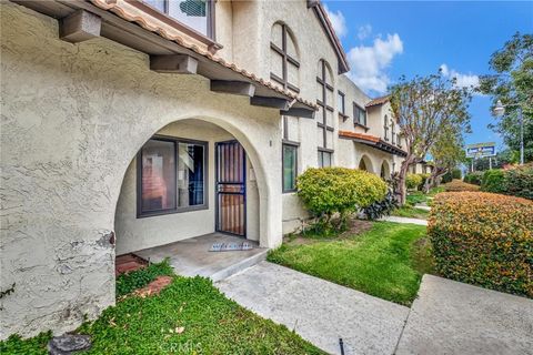 A home in Santa Fe Springs