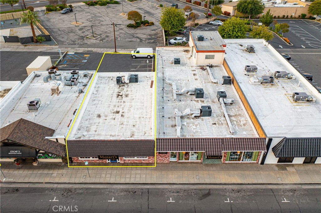 240 E Citrus Avenue