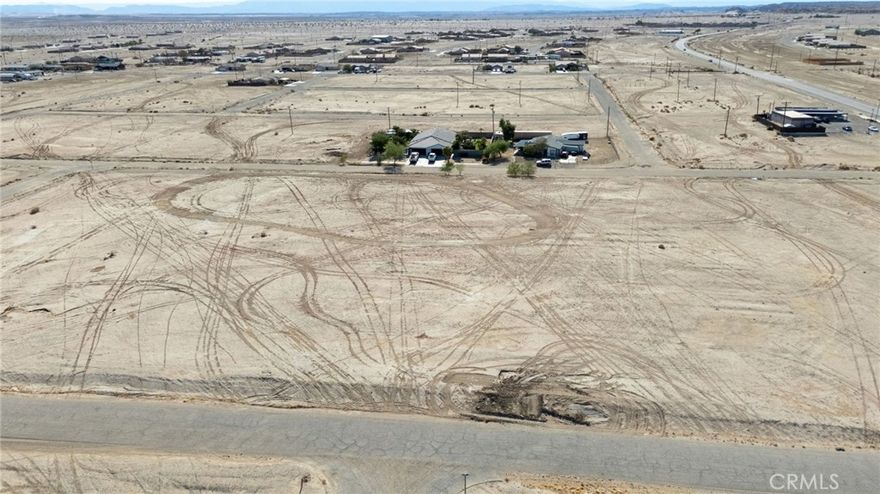 Residential Acreage Lot in the perfect area of Thermal (Salton Sea, CA). This lot is fairly close to the Chevron off the 86 FWY. This lot is 72,310
square feet (1.66 ACRES) and perfect to put your dream estate home. Potential use would be a mixed-use type of property with a mixture of
businesses. The adjacent lot is also for sale at 2012 Jefferson. Can you imaging buying nearly 4 acres of land in the booming area of Thermal? Contact listing agent for information on land development or with help regarding mobile or manufactured homes.