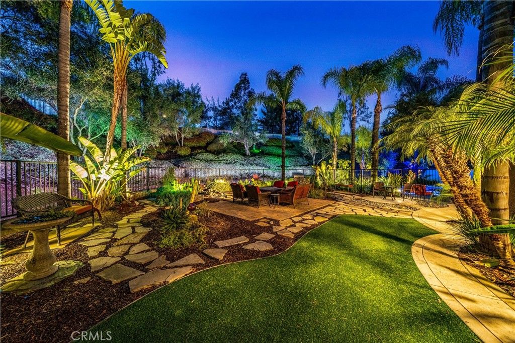 listing image 130726035243111399628