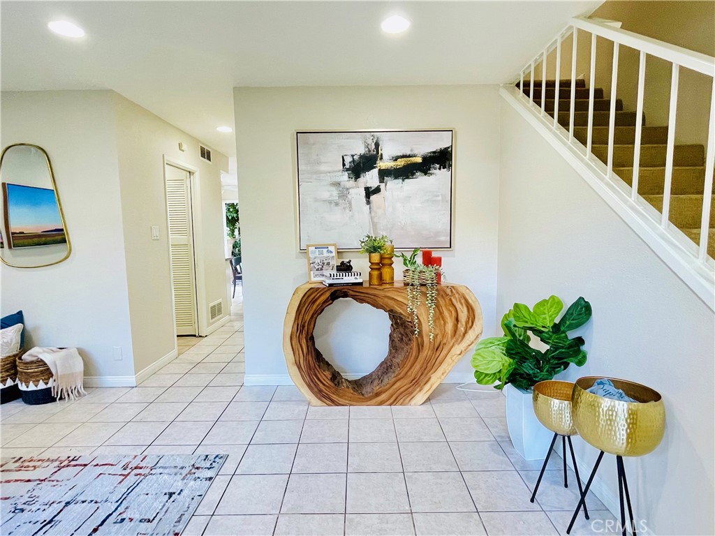 Tustin Village (TV) - Residential