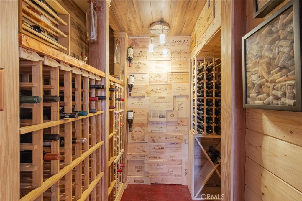 2488 Starling Drive