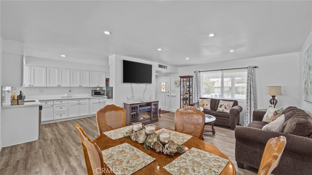 27319 capilano drive