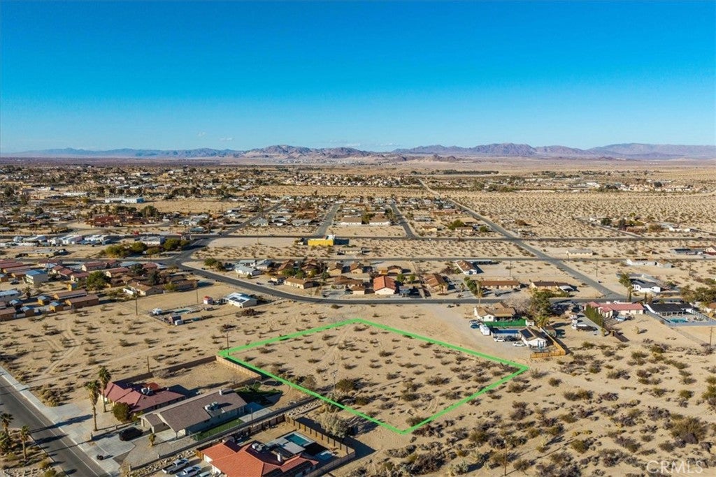 1 Maricopa Drive