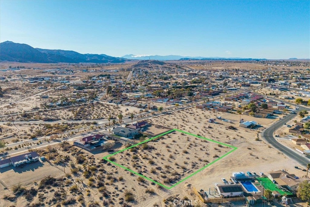 1 Maricopa Drive