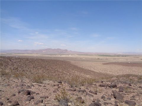 Photo of 1 Rocky View Rd., Newberry Springs, CA 92327 (MLS # IV19152580) Photo of 1 Rocky View Rd., Newberry Springs, CA 92327 (MLS # IV19152580)