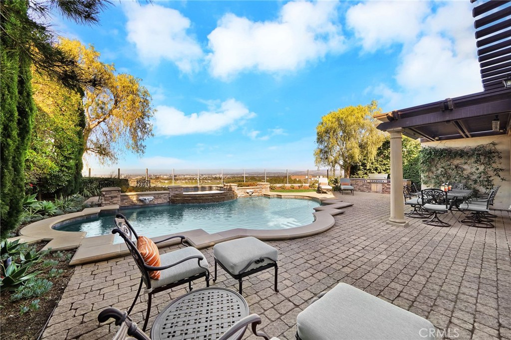 Aubergine (NRAG) - Residential