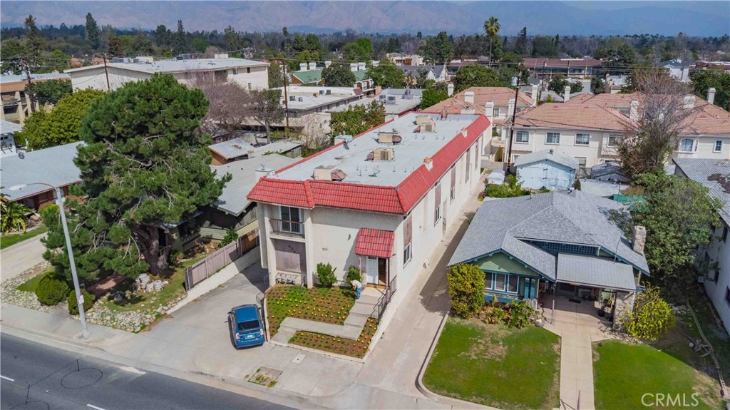 Properties 1 926 N Garfield Avenue