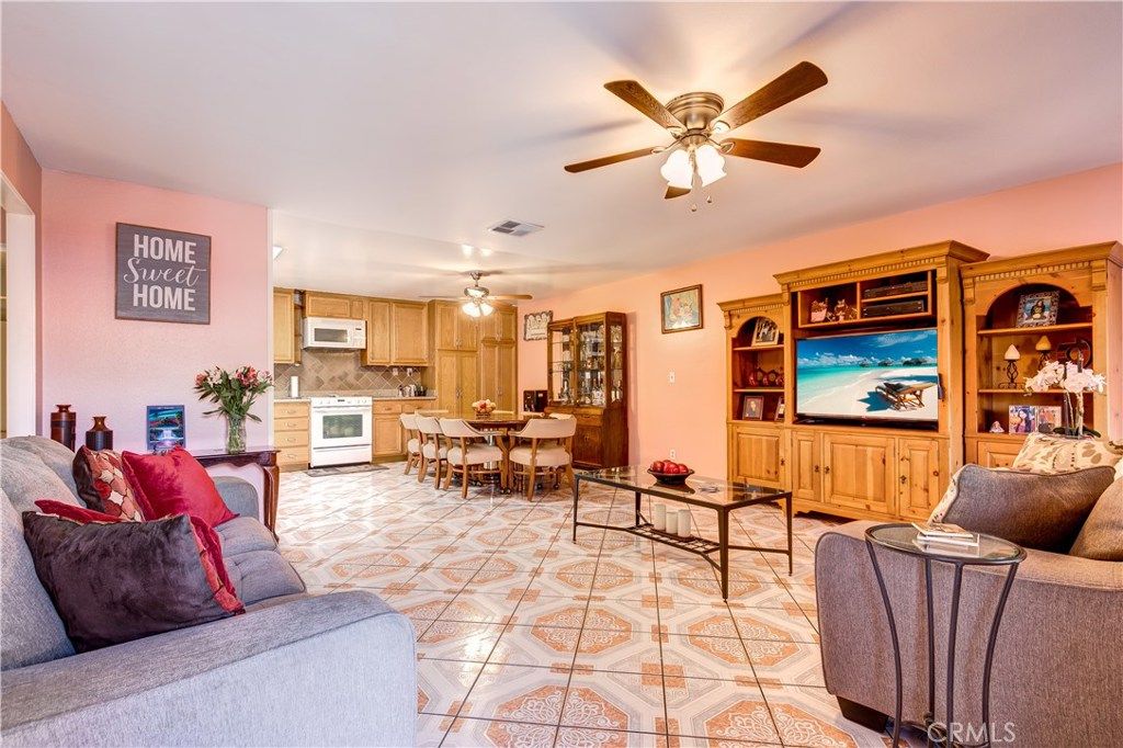 listing image 130725860731727369218