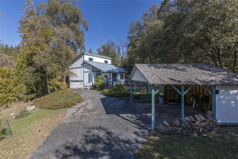 A home in Mariposa