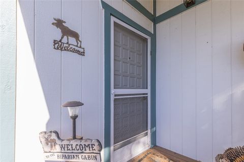 A home in Mariposa