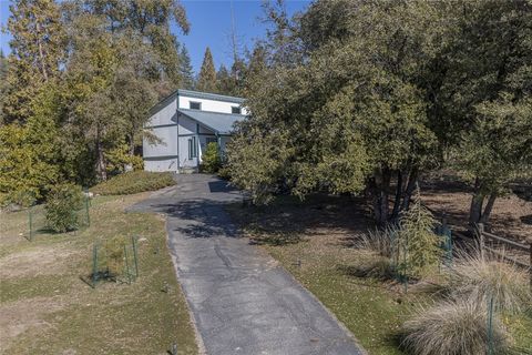 A home in Mariposa