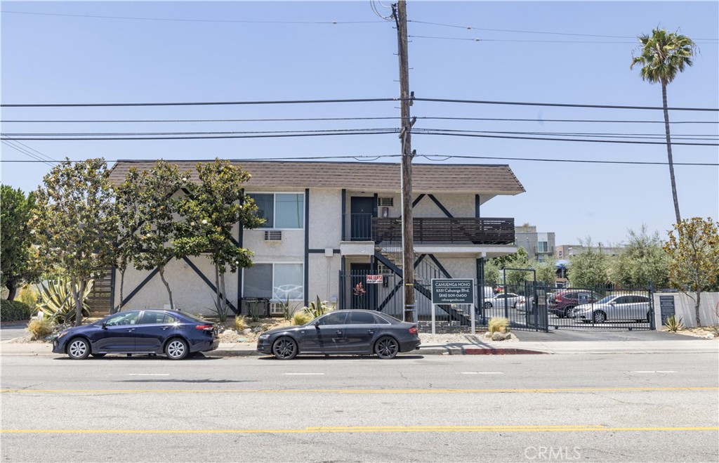 Properties 1 5331 Cahuenga Boulevard