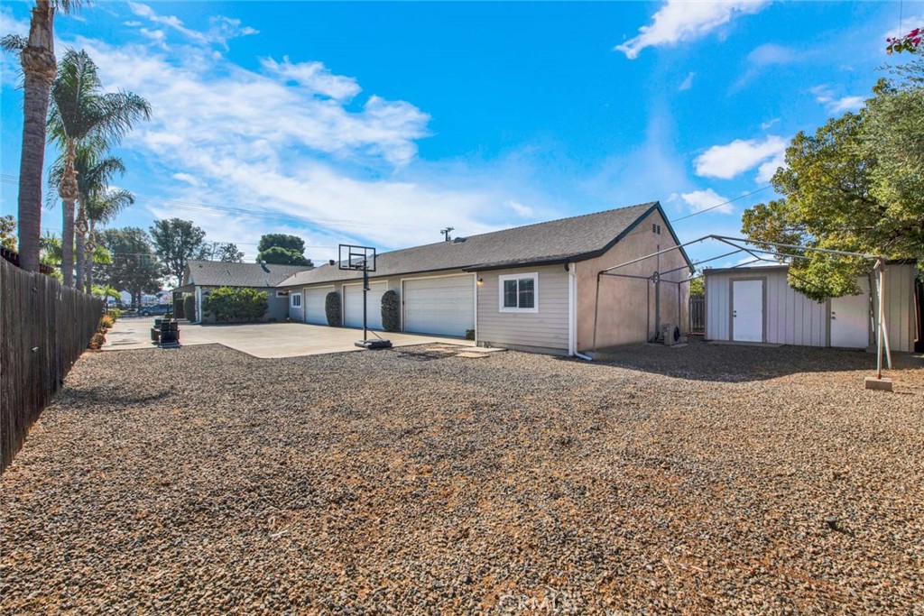 343 W Fletcher Avenue
