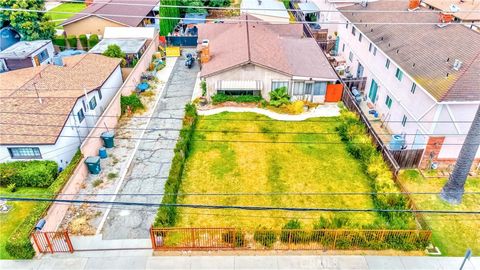 A home in Bellflower