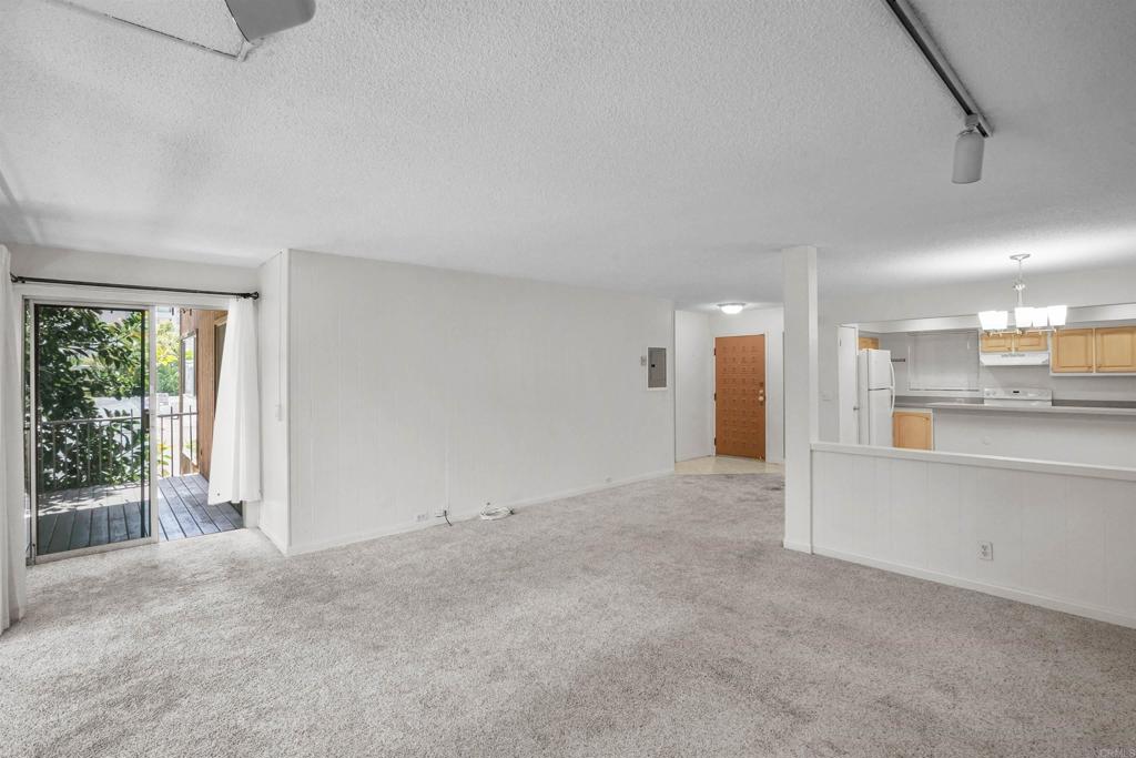 Photo 9 of 47 of 2610 Torrey Pines Road C21 condo