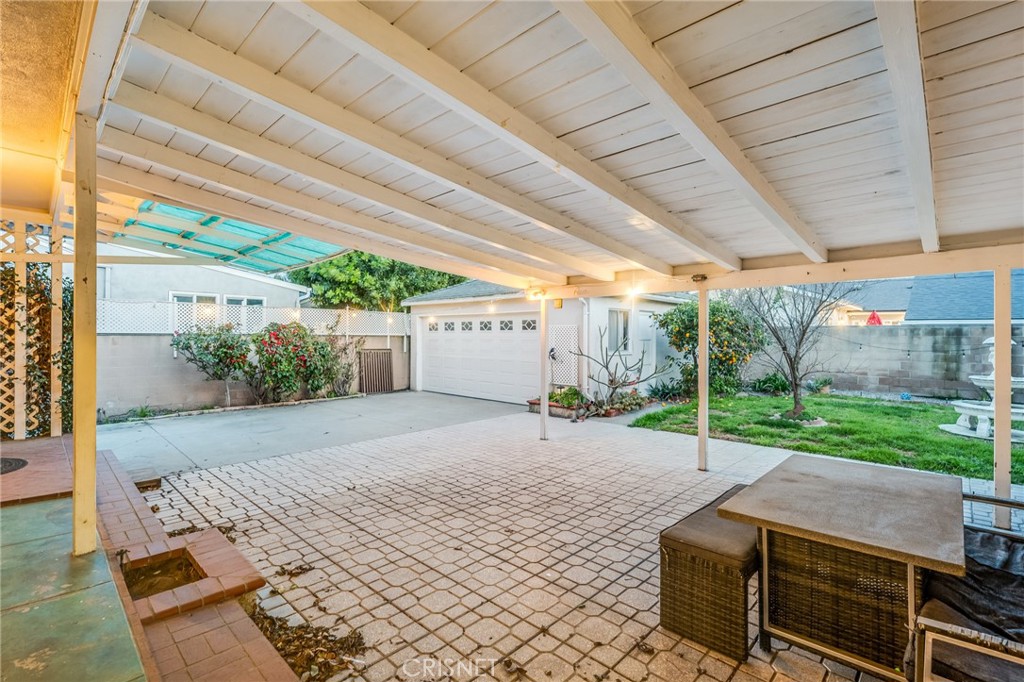 Photo 4 of 19 of 5418 E Coralite Street house