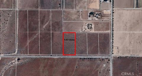 Photo of 15150 Highline Road, Tehachapi, CA 93561 (MLS # SR25058776) Photo of 15150 Highline Road, Tehachapi, CA 93561 (MLS # SR25058776)