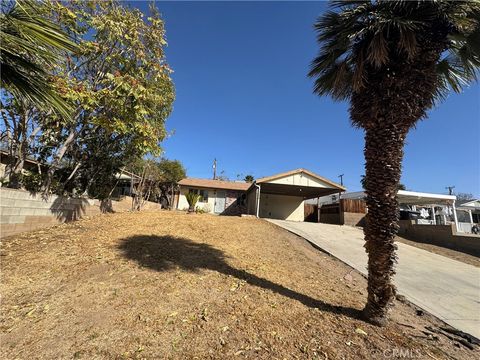 A home in Lake Elsinore