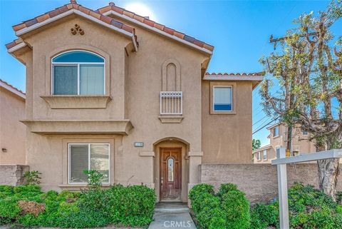 A home in Los Alamitos