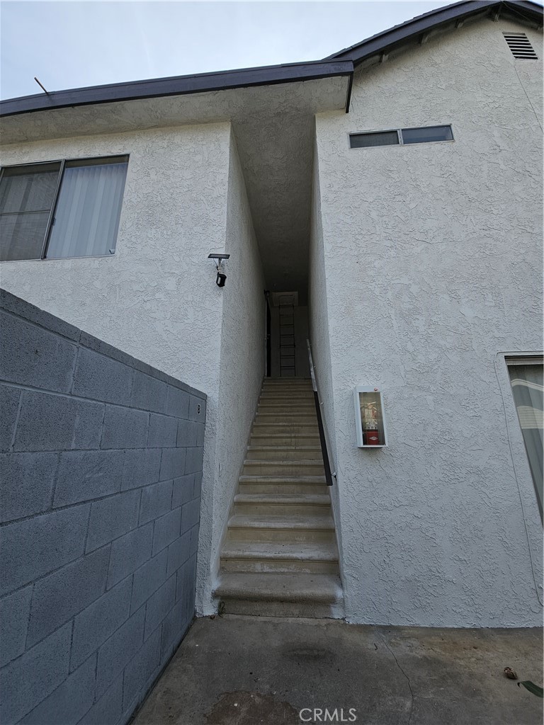 Properties 3 1210 S Campbell Avenue