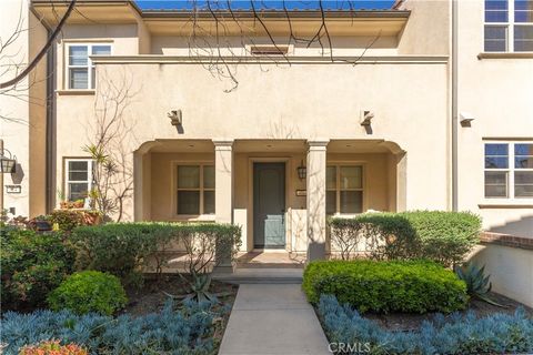 906 Grove Court Claremont CA 91711