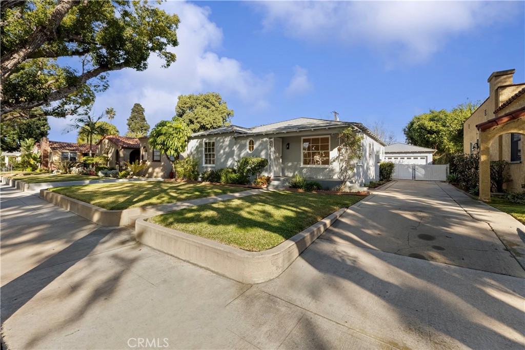 3626 Olive Avenue