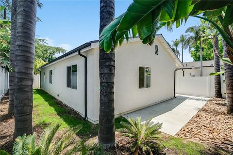 A home in Lake Balboa