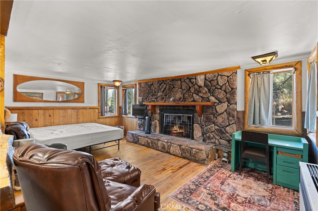 844 Tulip Lane