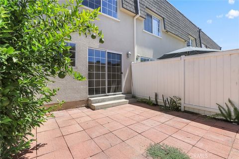 A home in Reseda