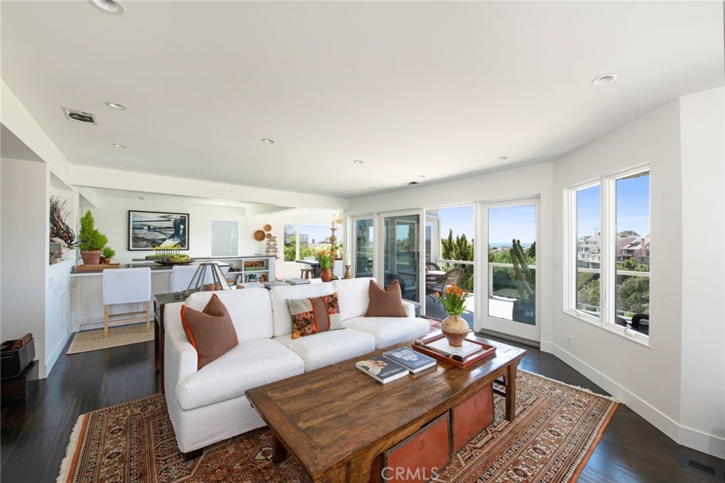 Corona Highlands (CORH) - Residential