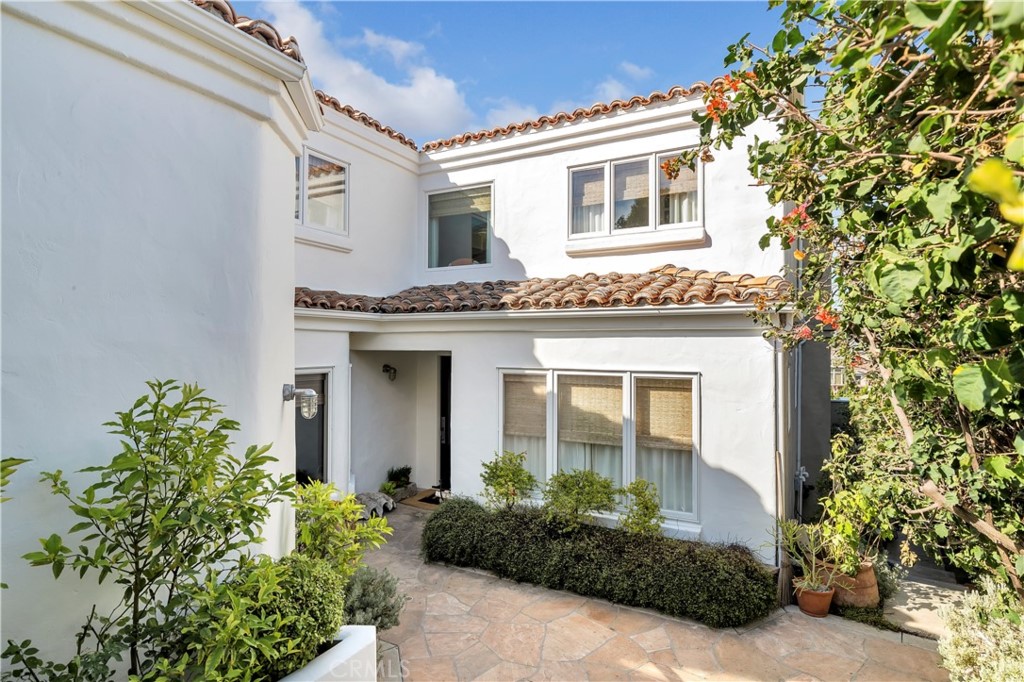 Corona Highlands (CORH) - Residential