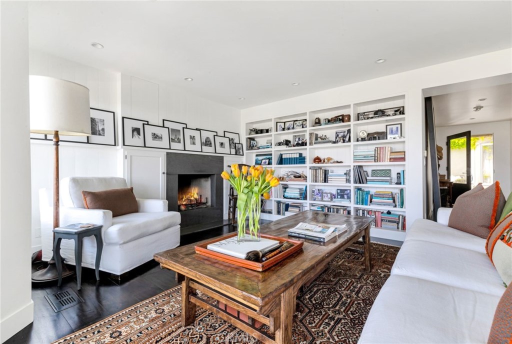 Corona Highlands (CORH) - Residential