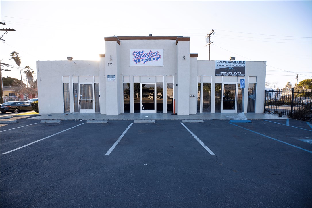 - Commercial Lease