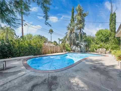 A home in Porter Ranch