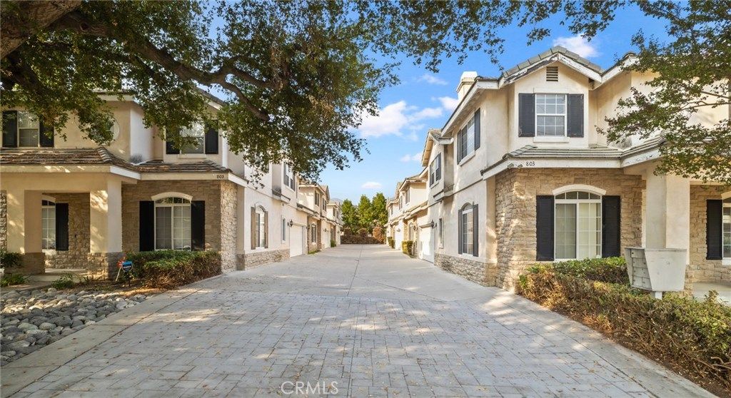 listing image 130727651447772526044