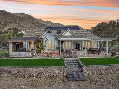 4210 crestview drive norco ca 92860